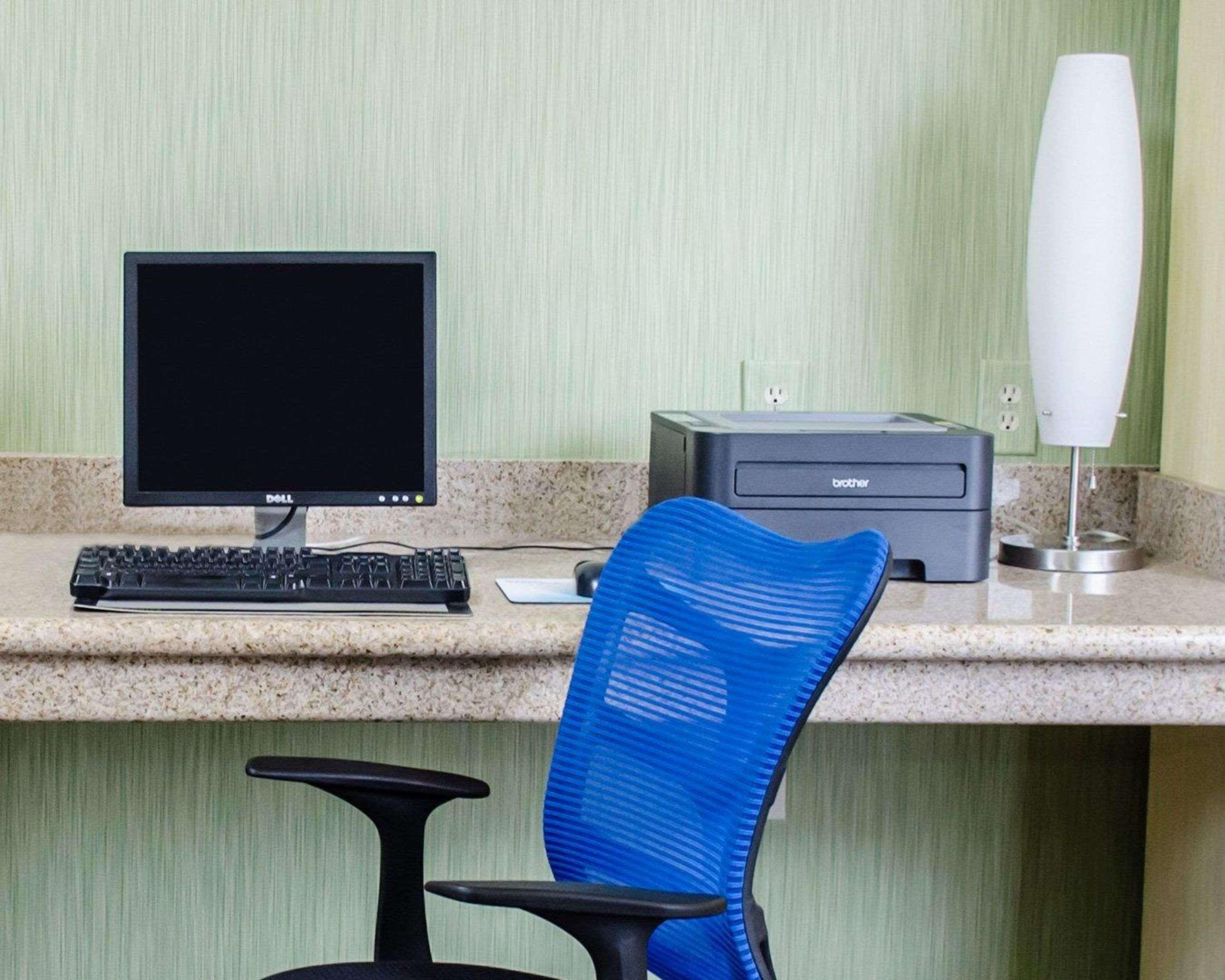 Quality Inn & Suites Medina - Akron West Bagian luar foto